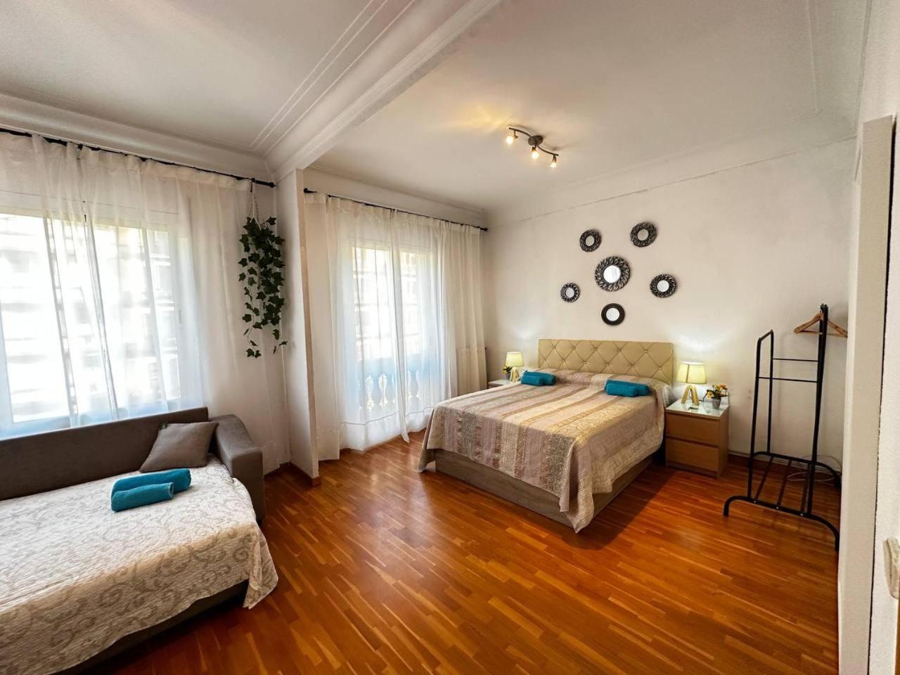 Habitaciones Acogedoras Barcellona Esterno foto