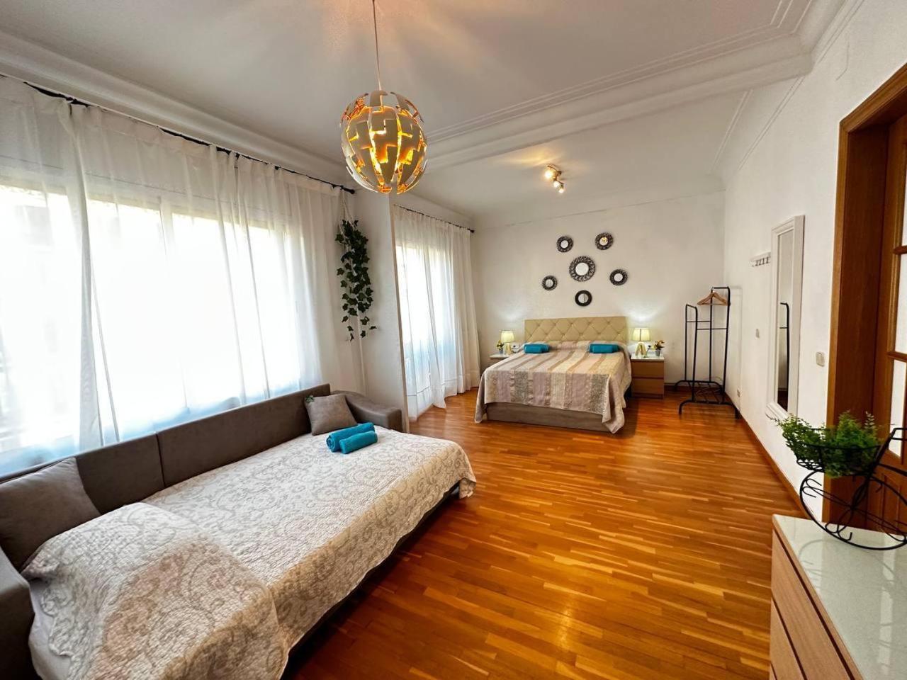 Habitaciones Acogedoras Barcellona Esterno foto