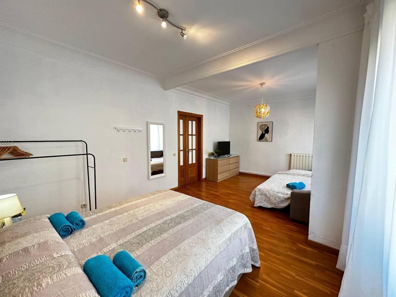 Habitaciones Acogedoras Barcellona Esterno foto
